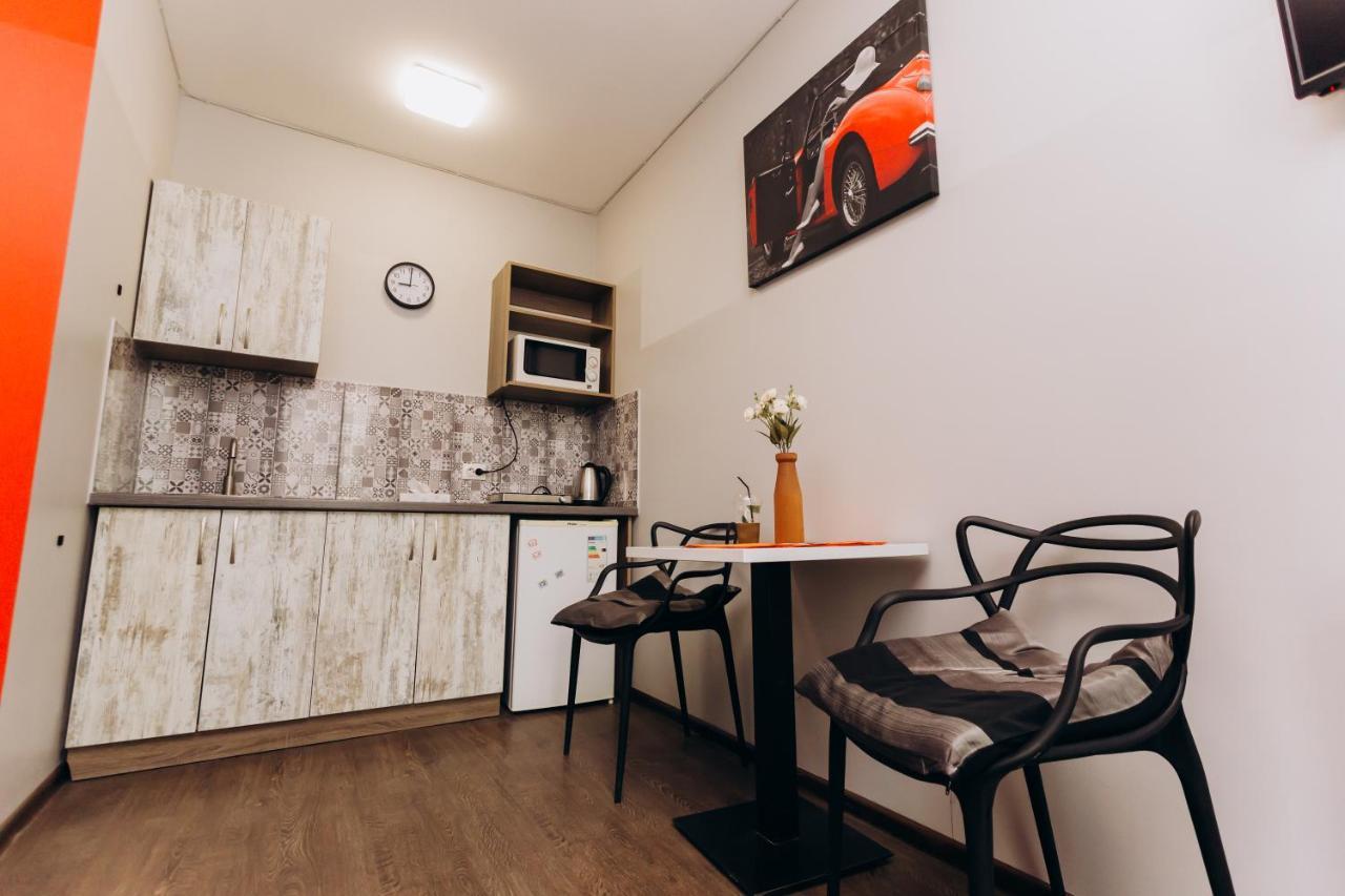 Затишні Apartments Ivano-Frankivsk Ngoại thất bức ảnh